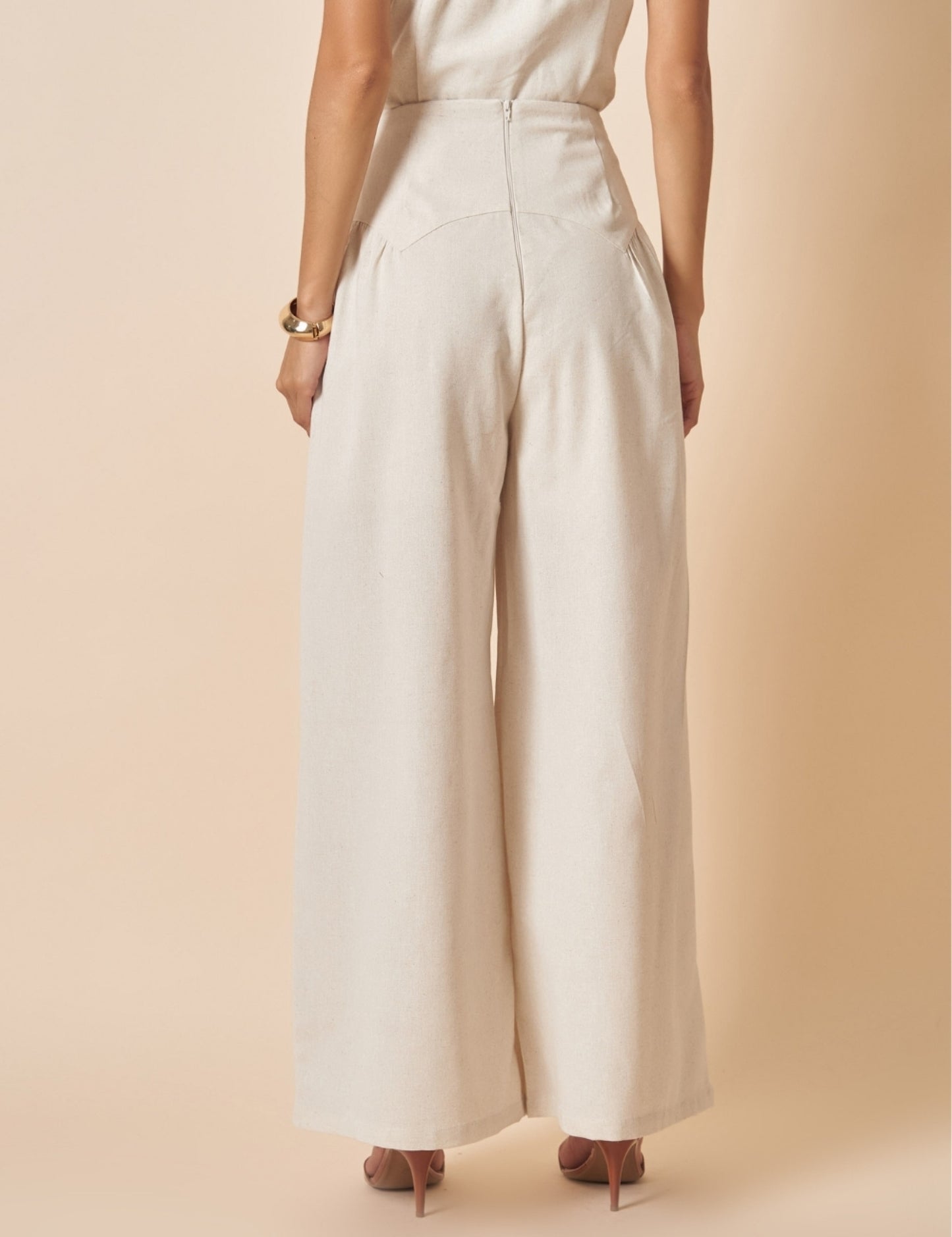 Off White Mia Set