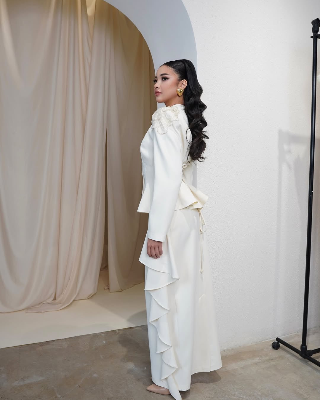 White Aya Set