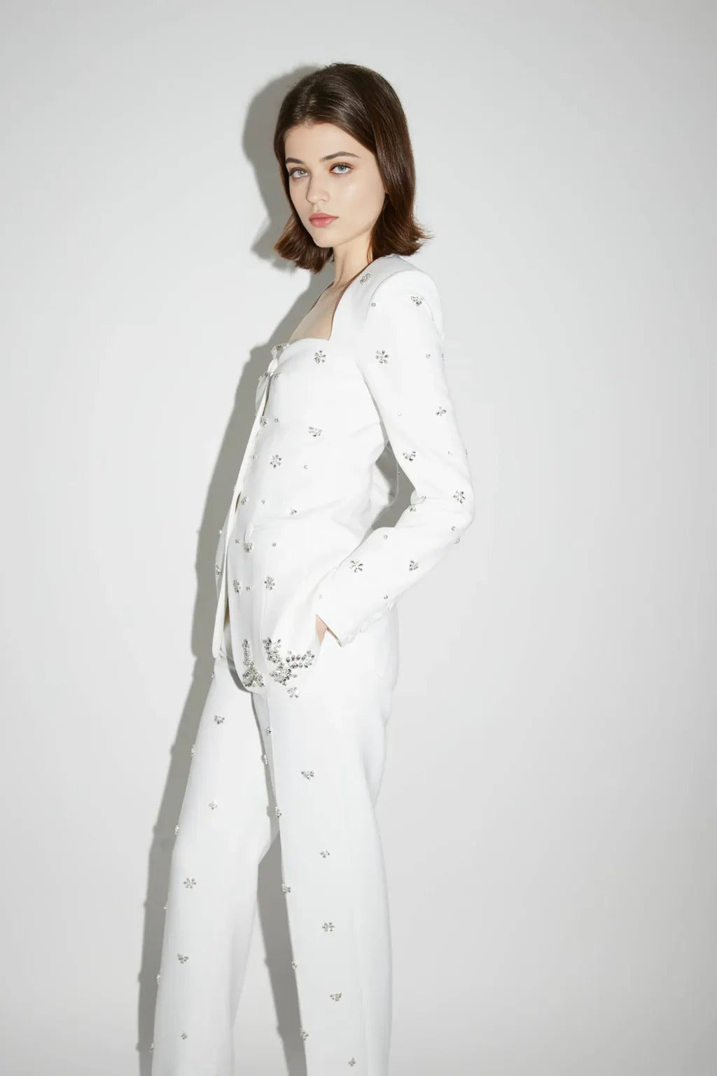 Kimaya Suit