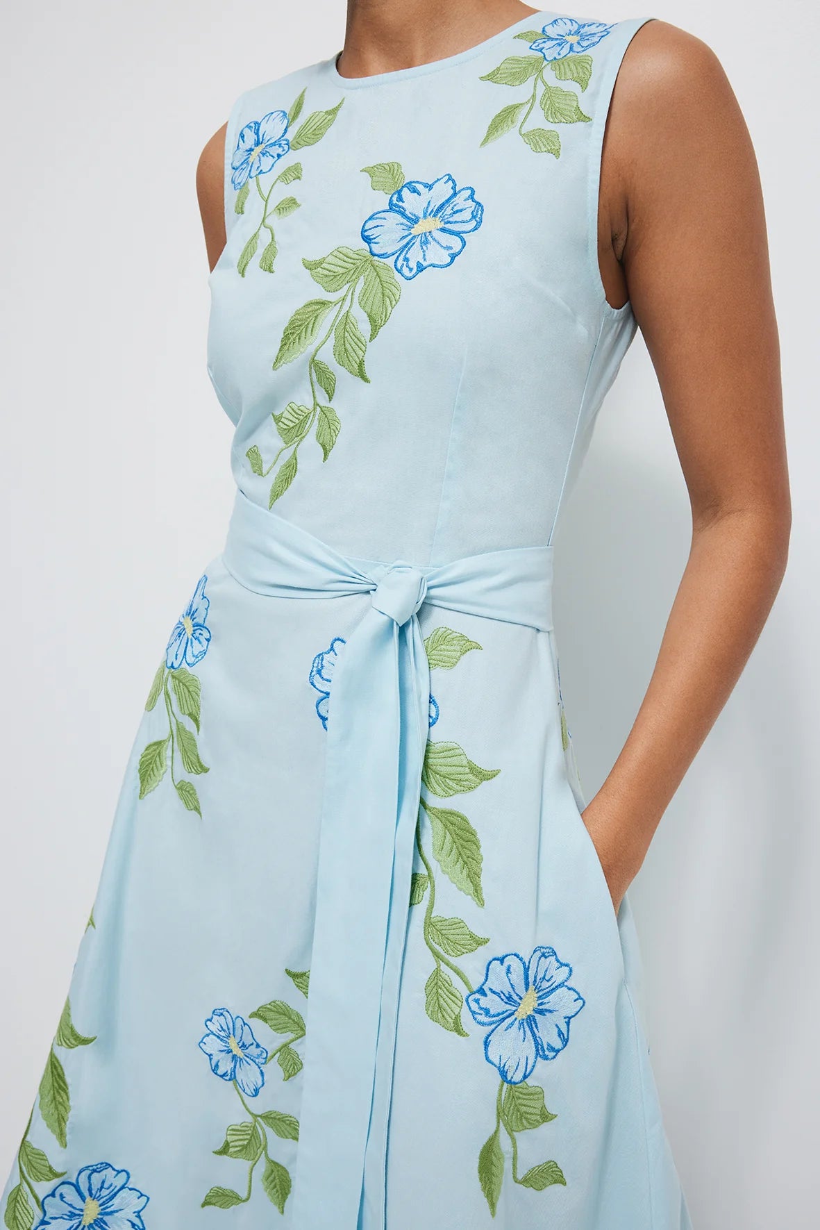 Leiza Dress