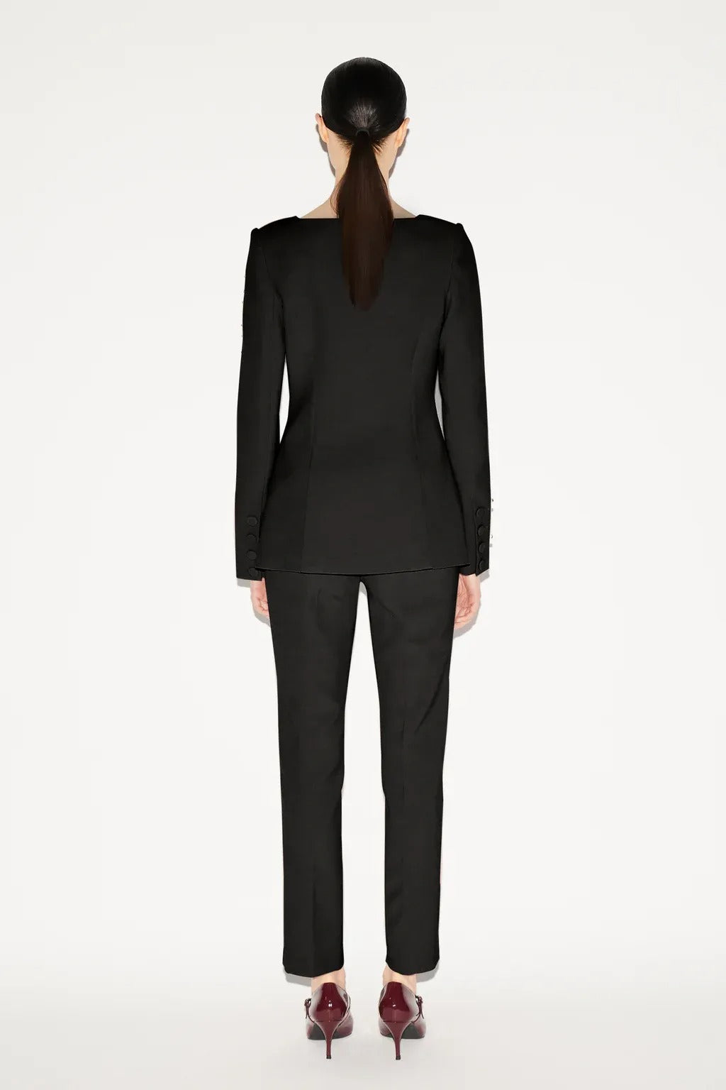 Wells Suit