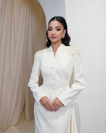 White Aya Set