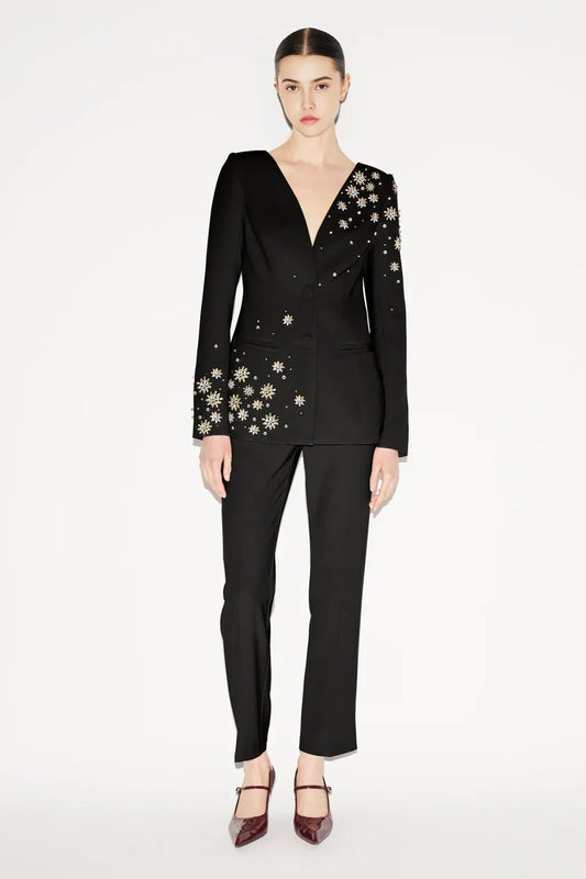 Wells Suit