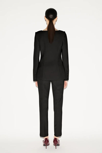 Wells Suit