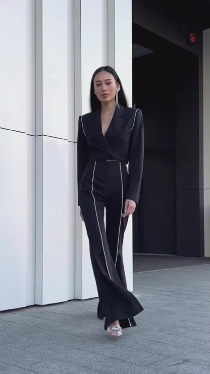 Cora Suit